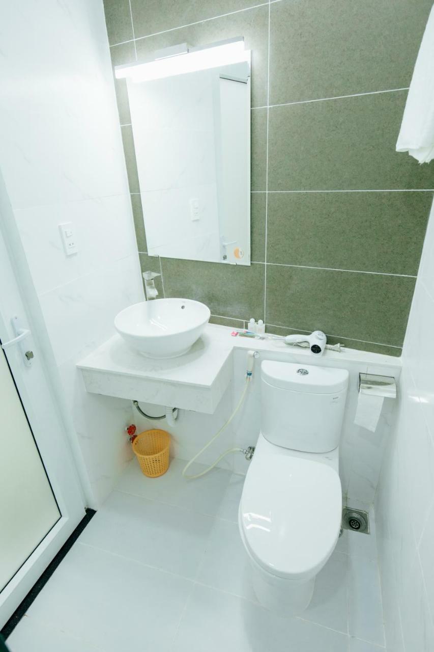 Aladdin Hotel Ho Chi Minh City Exterior photo